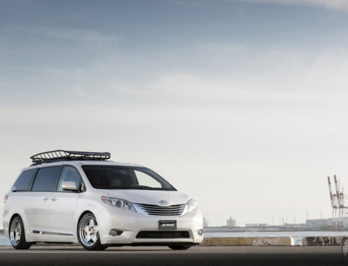 NORTH PINETREE Toyota Sienna on WORK Seeker SX in Machine Silver Polish (MSP) Finish – Photo by WORK Japan